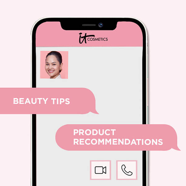 Phone screen with Live Chat open for Virtual Assistance