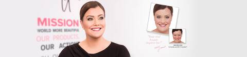 IT Cosmetics co-founder and CEO, Jamie Kern showing here transformation on her face after IT Cosmetics products