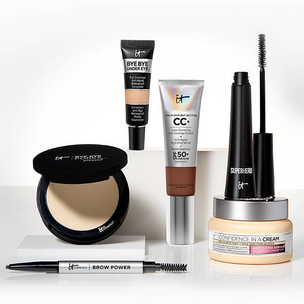 crayon a sourcils, poudre compact, tube bye bye undereye concealer, creme cc, mascara Superhero et creme confidence in a cream