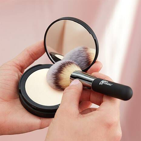 Bye Bye Pores™ Poreless Finish Airbrush Pressed Powder - Mattifying Setting Powder