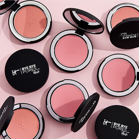 Model on sale cosmetics blush