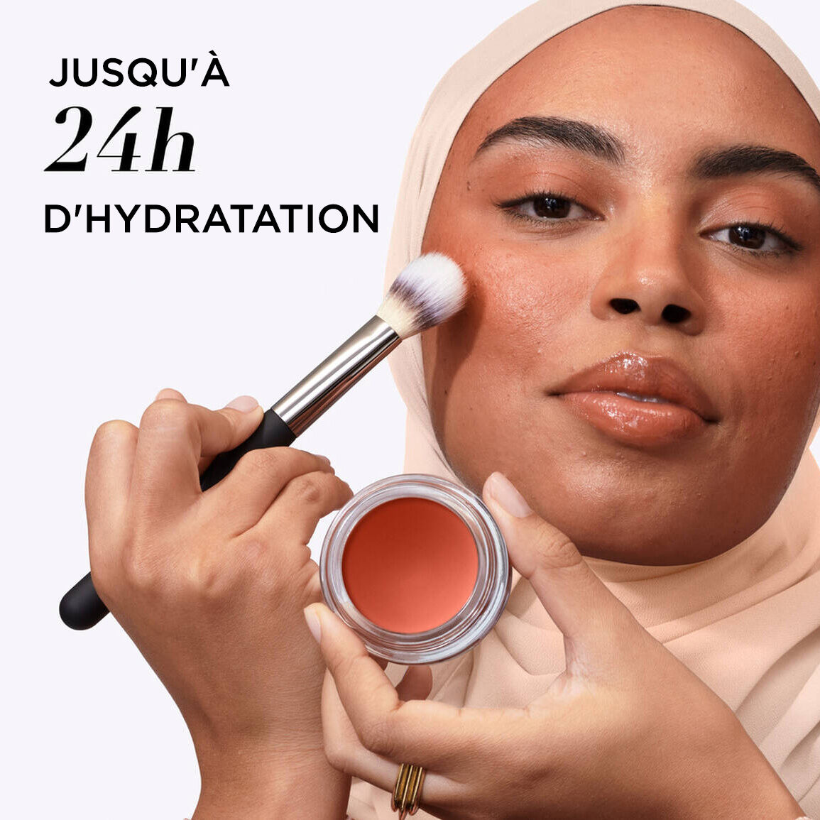 Duo fard a joues et creme bronzante Glow with Confidence Sun Cream